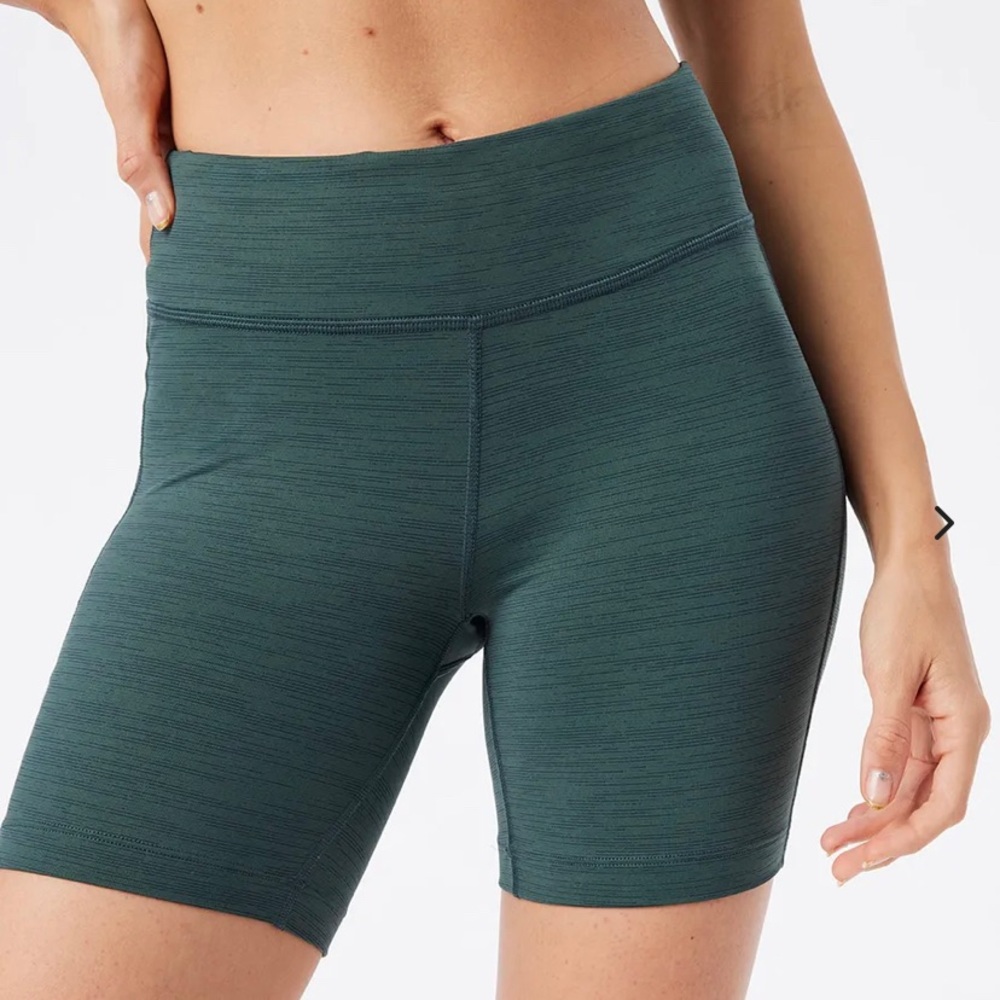 Outdoor voices bike shorts size S
